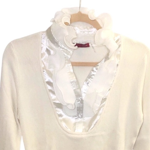 Cyrus Ribbed Cream Sweater with White Ruffled Neck - Picture 10 of 11